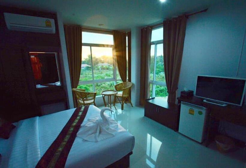 ホテル หมื่นช้างน่านบูทีค