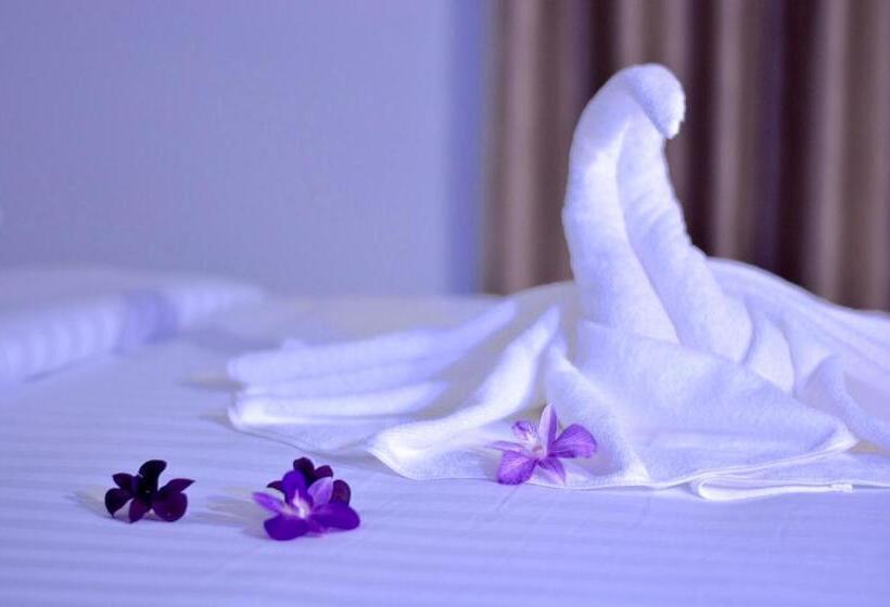 ホテル หมื่นช้างน่านบูทีค