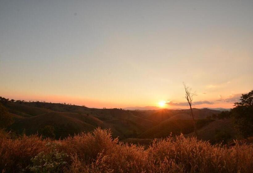 ホテル หมื่นช้างน่านบูทีค