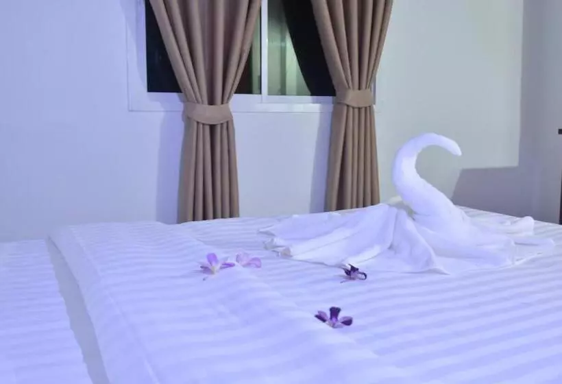 Hotelli หมื่นช้างน่านบูทีค