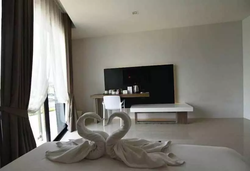 هتل Chuan Chom The High Resort Saraburi   Sha Plus