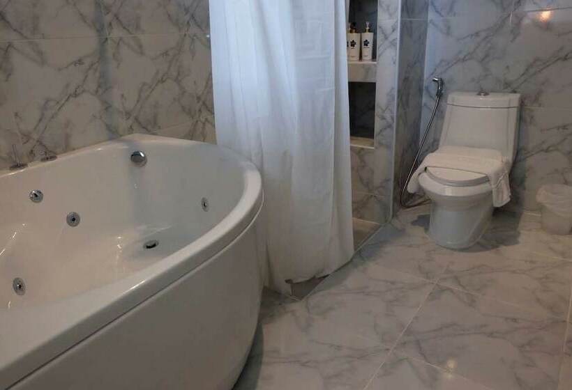 酒店 Chuan Chom The High Resort Saraburi   Sha Plus