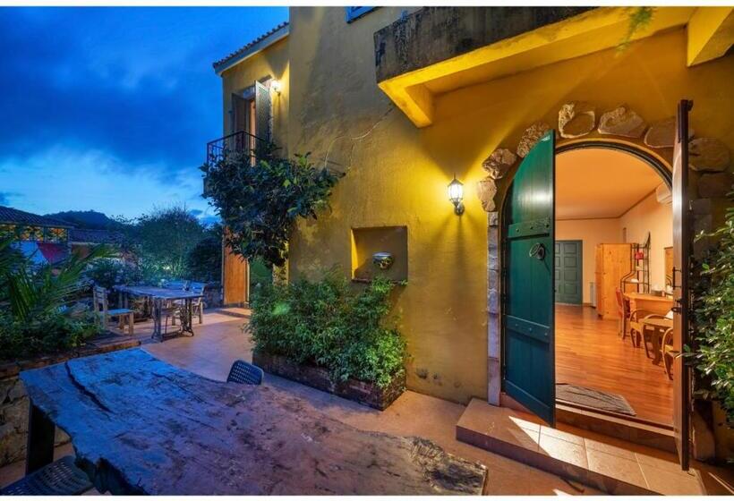 Отель Davinci Di Khao Yai