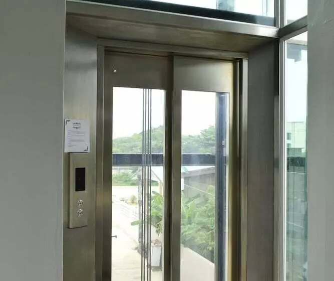 هتل Nonsi Residence