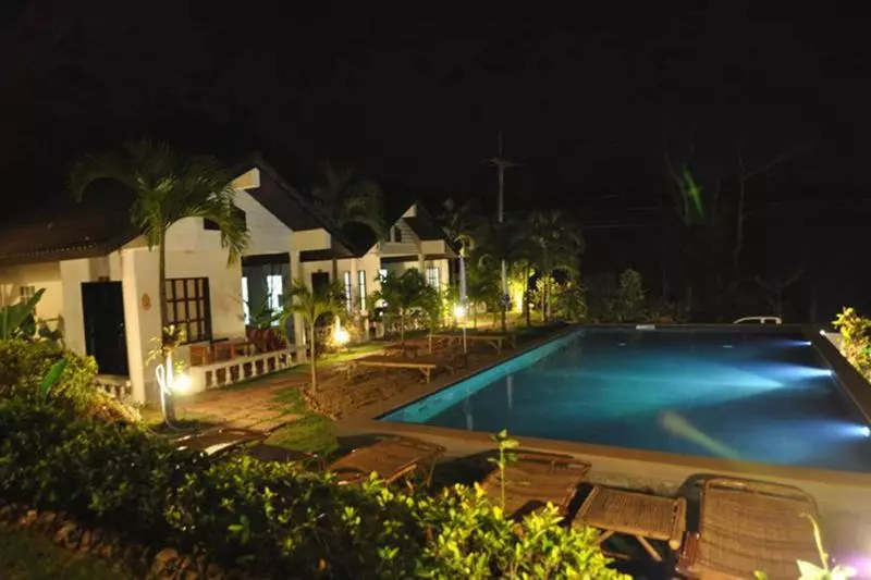 هتل Privacy Resort Koh Chang