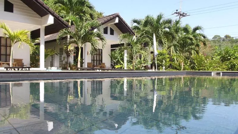 هتل Privacy Resort Koh Chang