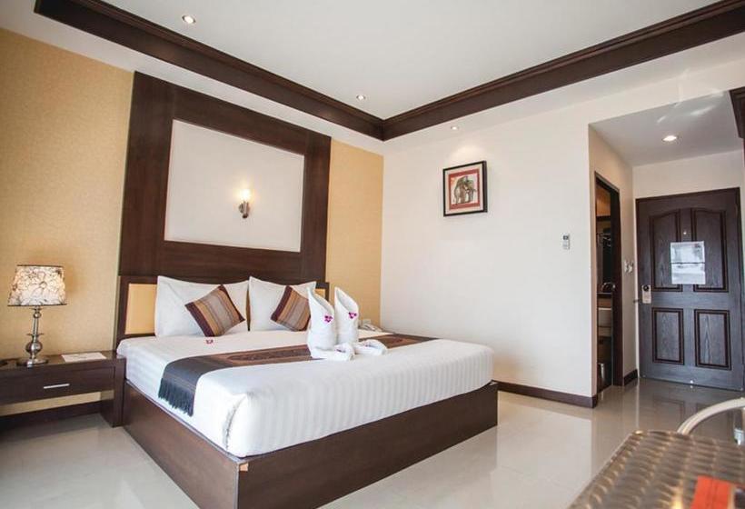 Royal Nakhara Hotel And Convention Centre