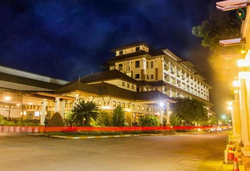 Royal Nakhara Hotel And Convention Centre