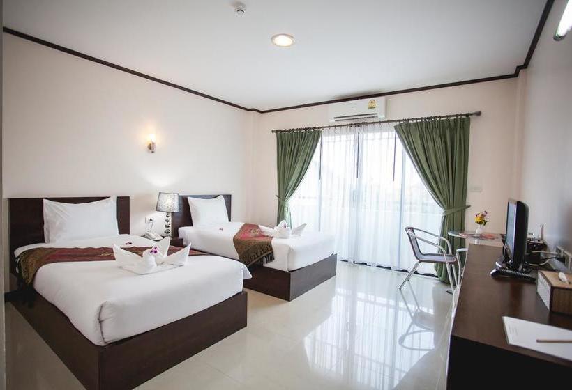 Royal Nakhara Hotel And Convention Centre