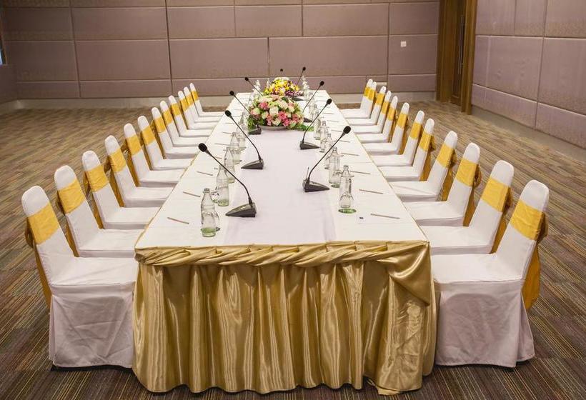 Royal Nakhara Hotel And Convention Centre