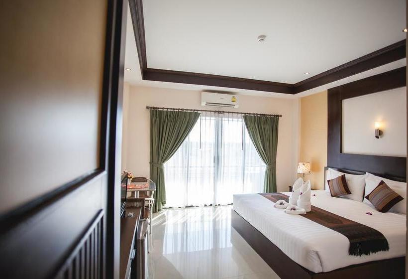 Royal Nakhara Hotel And Convention Centre