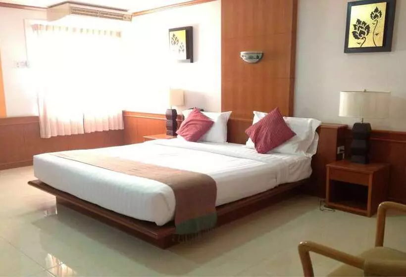 هتل โรงแรมสยามบูทีค บุรีรัมย์
