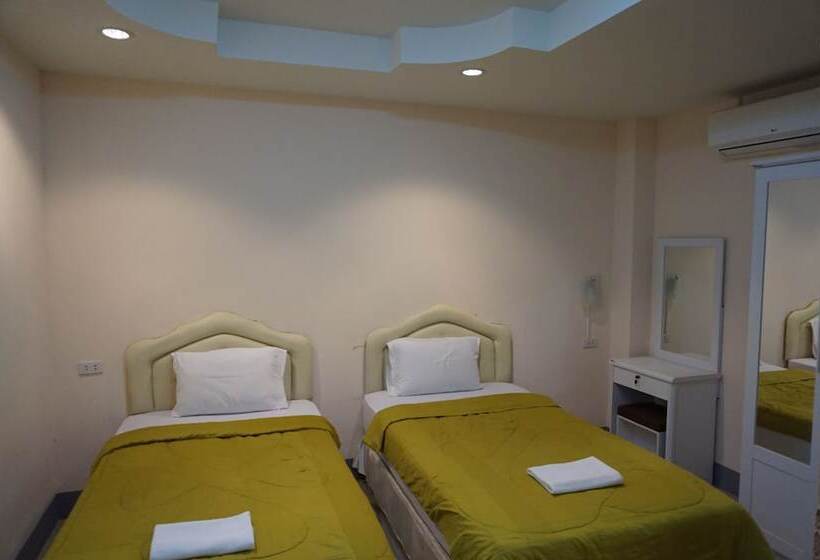 فندق The Riverfront Place