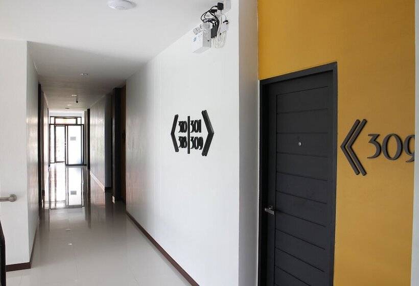 ホテル The Siri Place