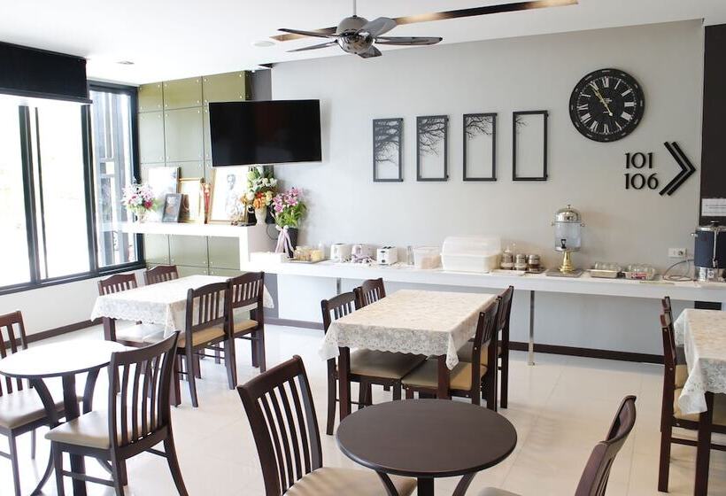 ホテル The Siri Place