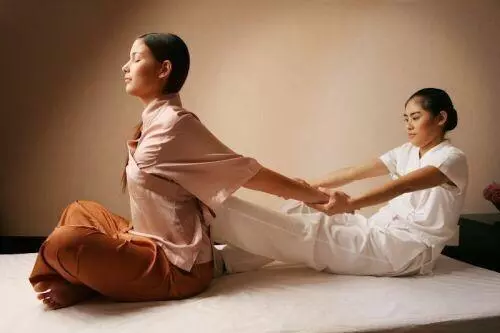 هتل Thonglor Boutique & Spa