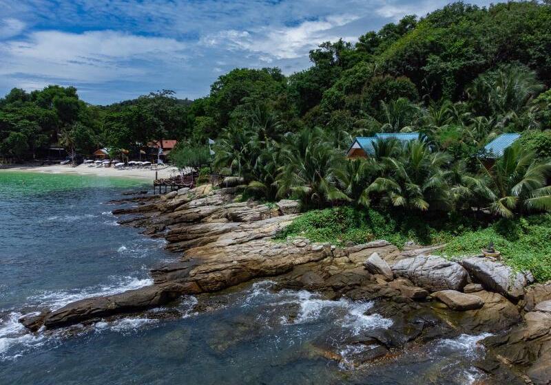 בית מלון כפרי Tongta Phaview Resort