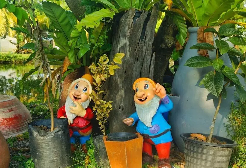 ホテル Wanlapa Farmstay