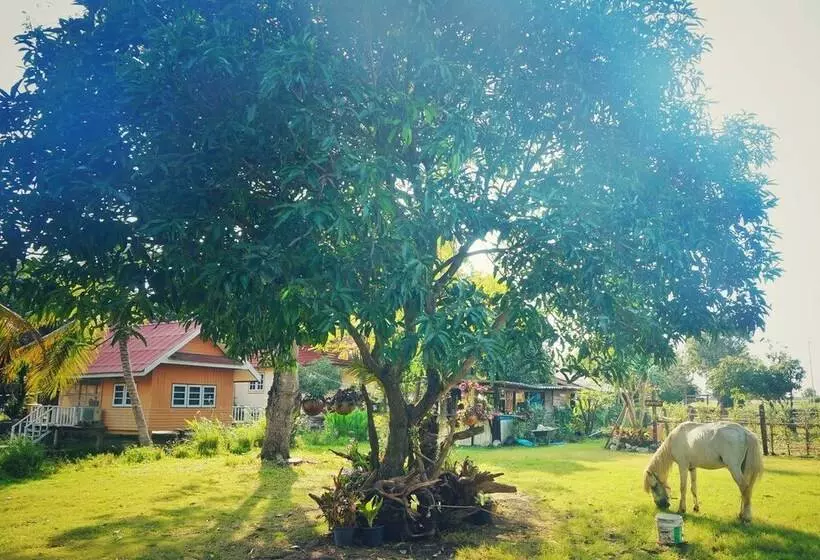 ホテル Wanlapa Farmstay