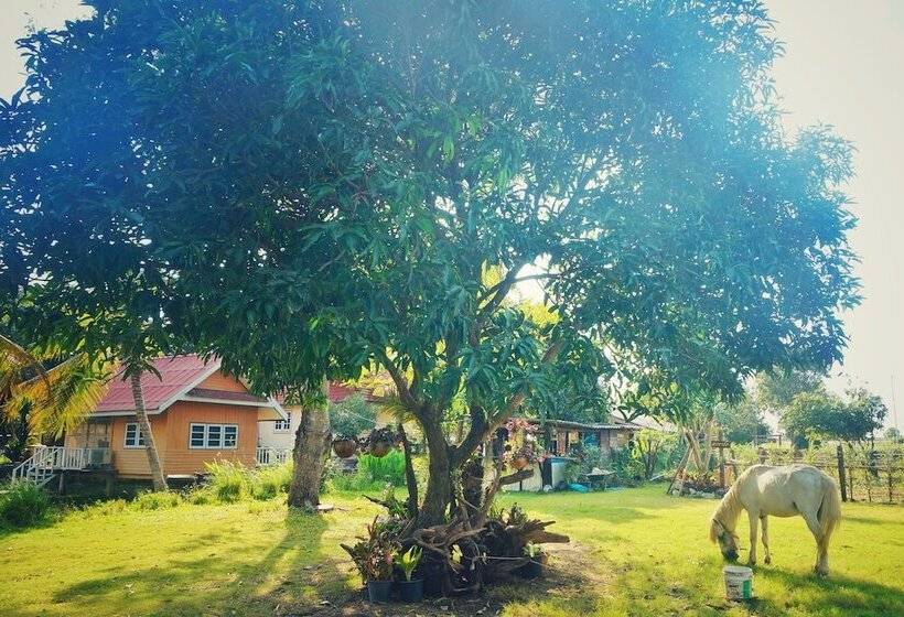 فندق Wanlapa Farmstay