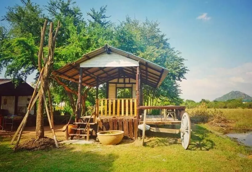 ホテル Wanlapa Farmstay