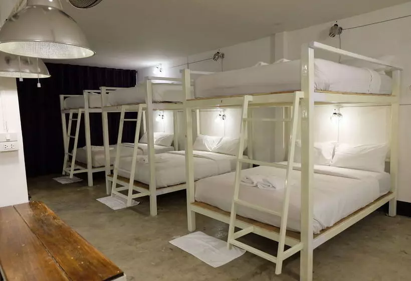 Pai Hostelle Caters To Women