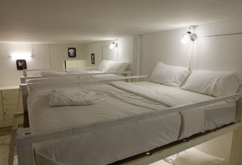 Pai Hostelle  Caters To Women