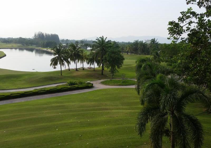 بنسيون Nemo's Guesthouse And Massage