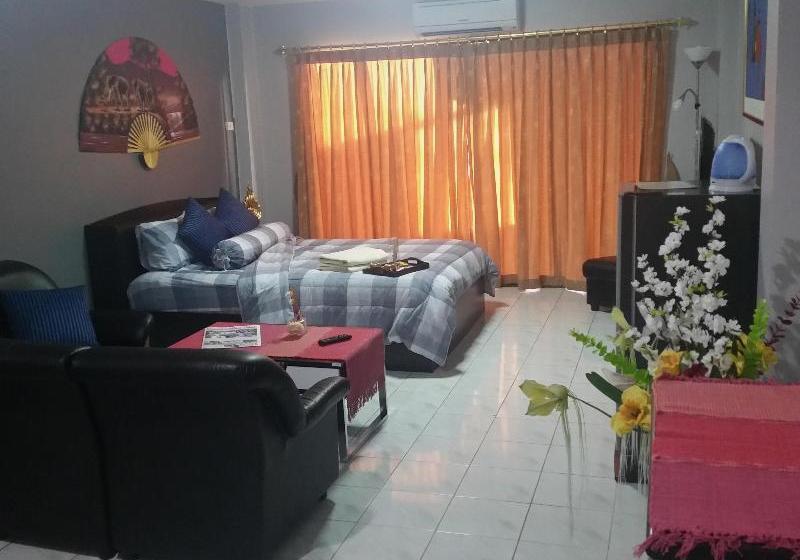 بنسيون Nemo's Guesthouse And Massage