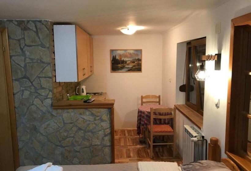 تختخواب و صبحانه Vila Boska Palic