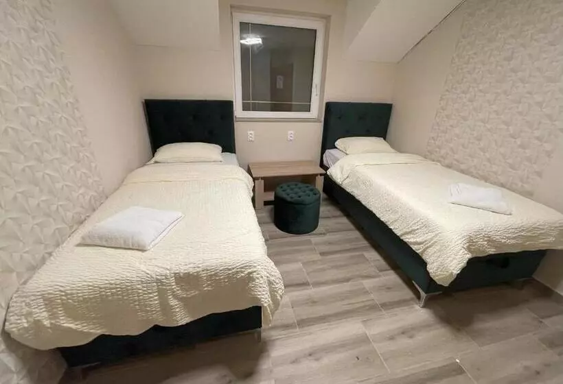 تختخواب و صبحانه Vila Boska Palic
