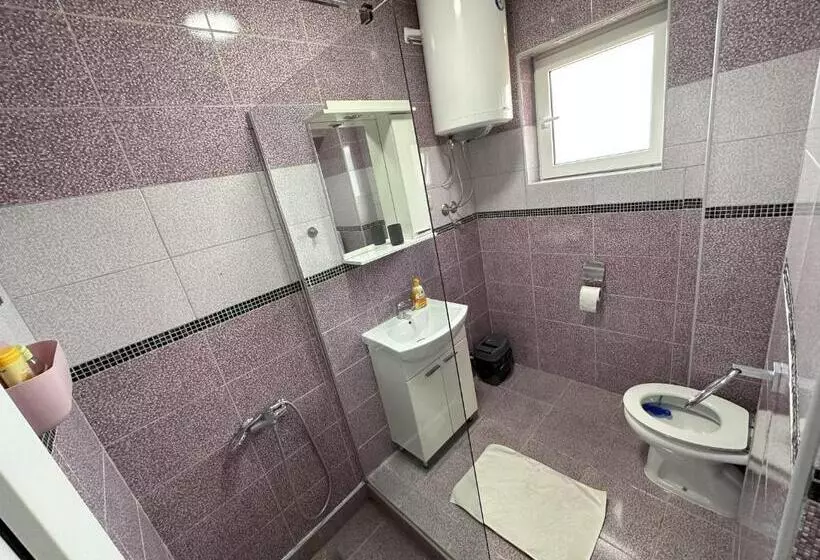تختخواب و صبحانه Vila Boska Palic