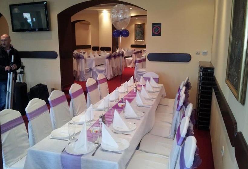 تختخواب و صبحانه Jet Set Prenocistes Novi Sad