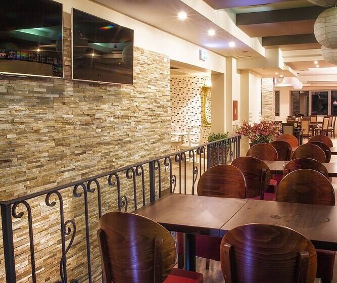 فندق Bella Nella