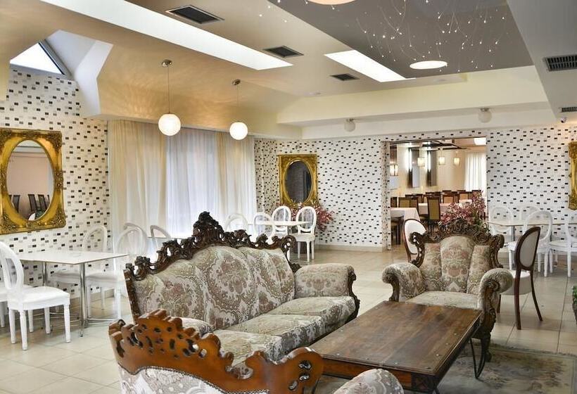 فندق Bella Nella