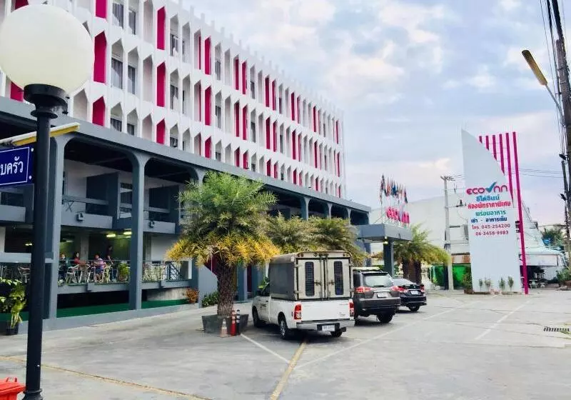 ホテル Eco Inn Lite Ubon Ratchathani