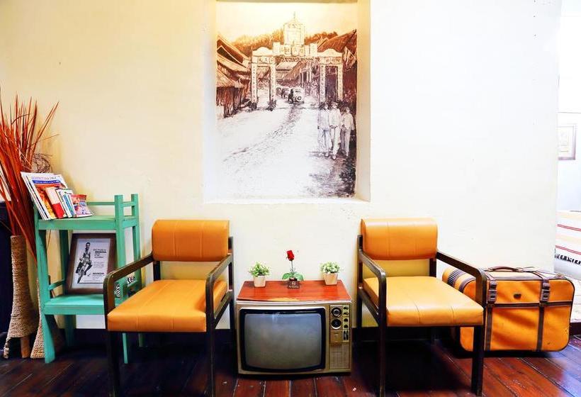 Luang Poj Boutique Hostel