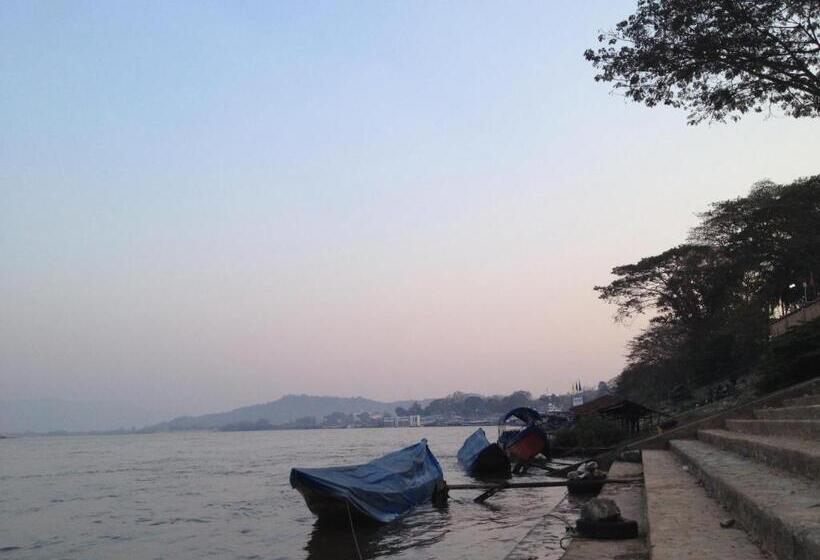 Bed and Breakfast Pak Ping Rim Khong