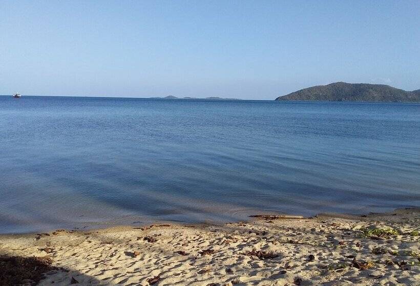 리조트 Jinta Beach Bungalow