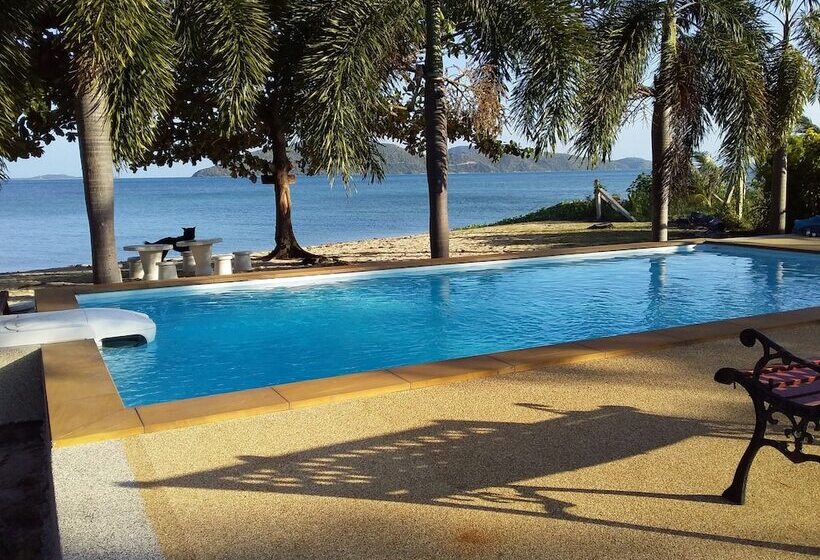 리조트 Jinta Beach Bungalow