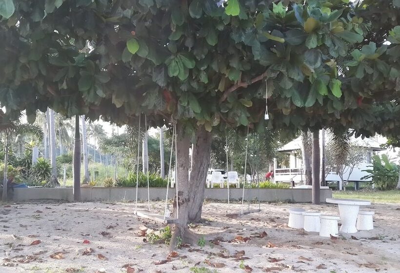 리조트 Jinta Beach Bungalow