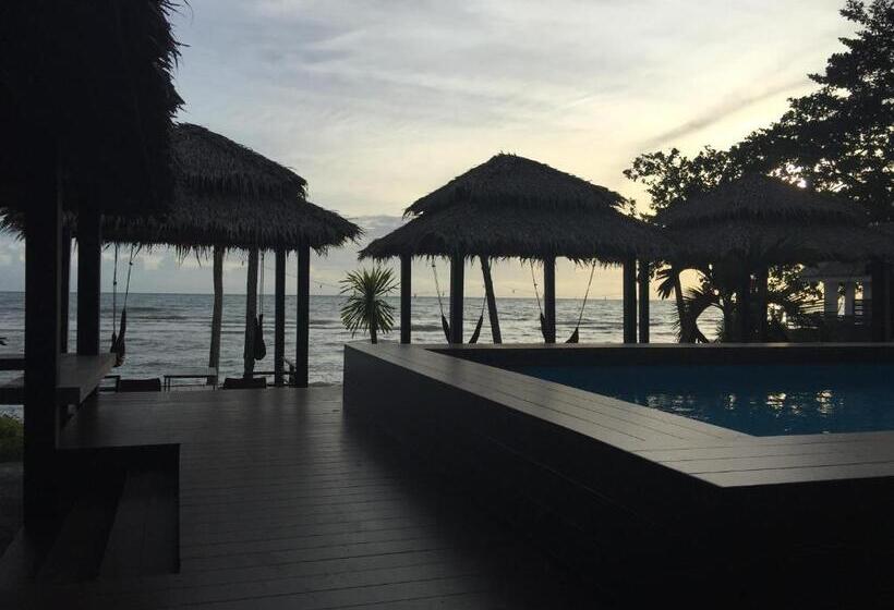 Resort Paradise Cottage