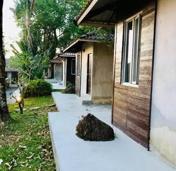Lomakeskus Paradise Cottage
