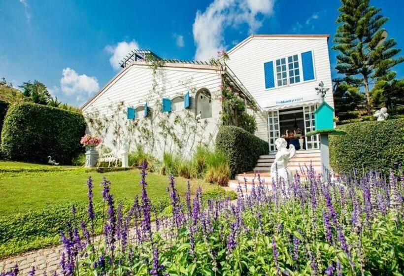 The Bluesky Resort @ Khao Kho