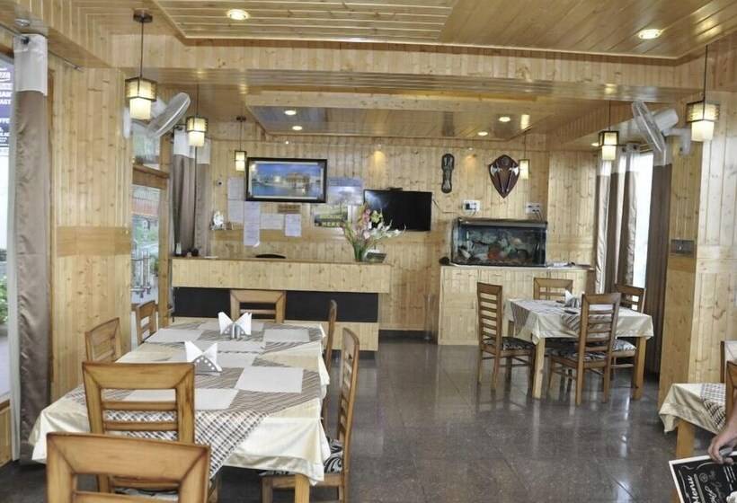 בית מלון כפרי Comfort Inn