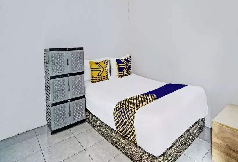 Hotelli Spot On 92086 Fun Guesthouse