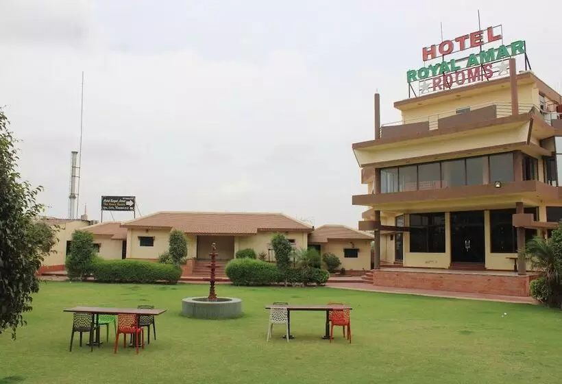 Hotelli Royal Amar
