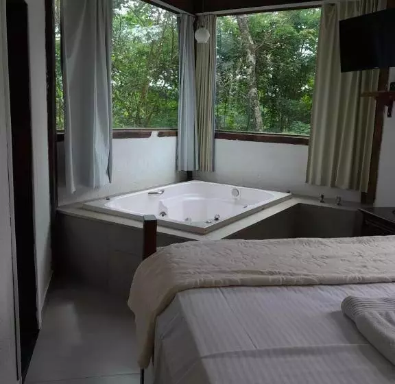 簡易ホテル Pousada Canto Da Lua   Macacos 01