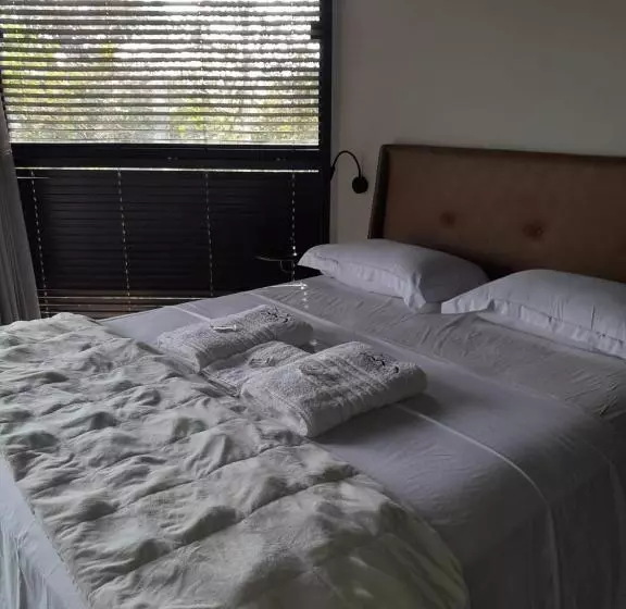 簡易ホテル Pousada Canto Da Lua   Macacos 01