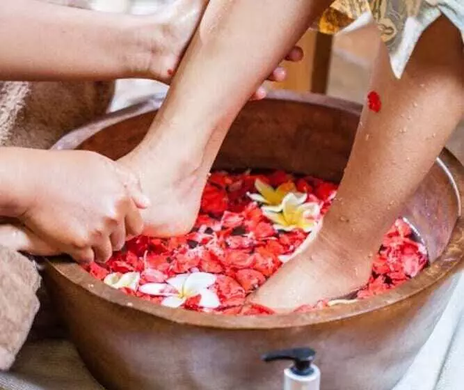 ホテル Dwaraloka Retreat Ubud